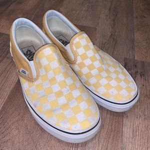 yellow checkered board Slip On Vans
